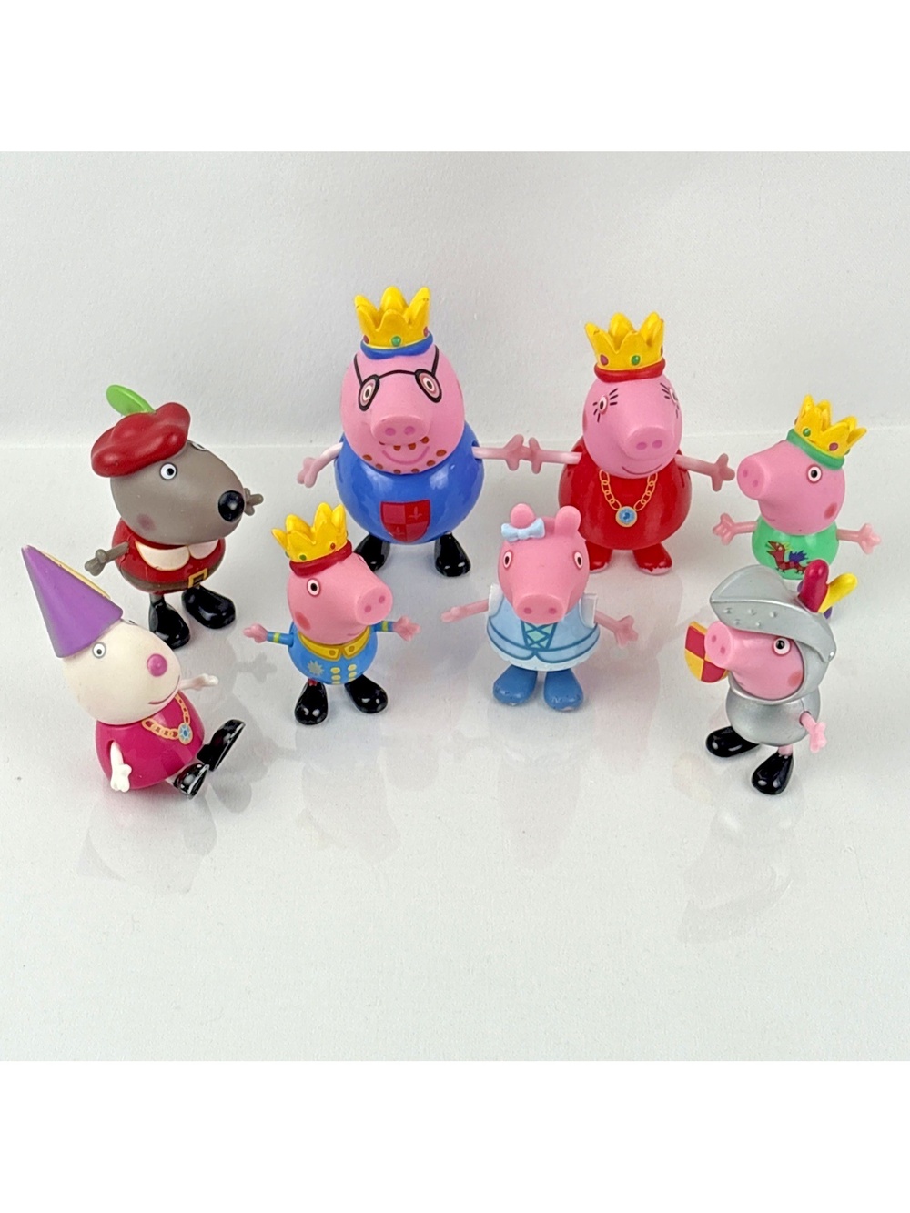 Peppa Pig's Royal Court Figures in Fairytale Outfits